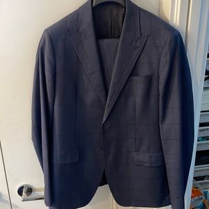 Made to Measure Munro Amsterdam for Harry Rosen Suit 44R